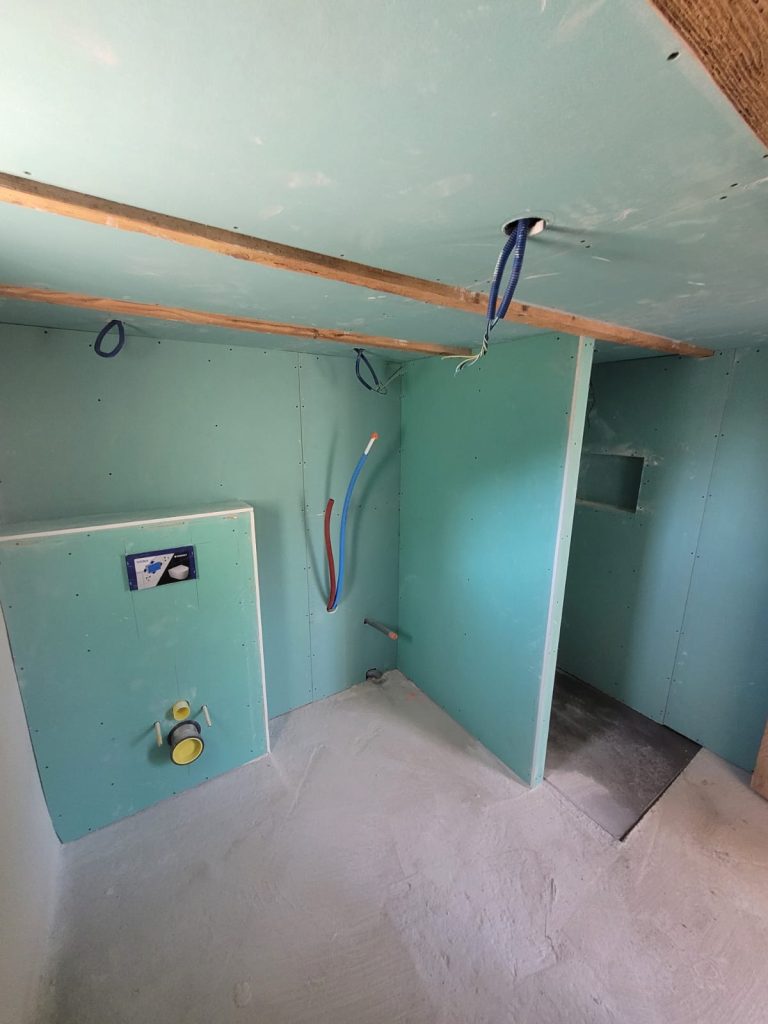 Plaquiste St-Gilles Gard salle de bain et WC en placo