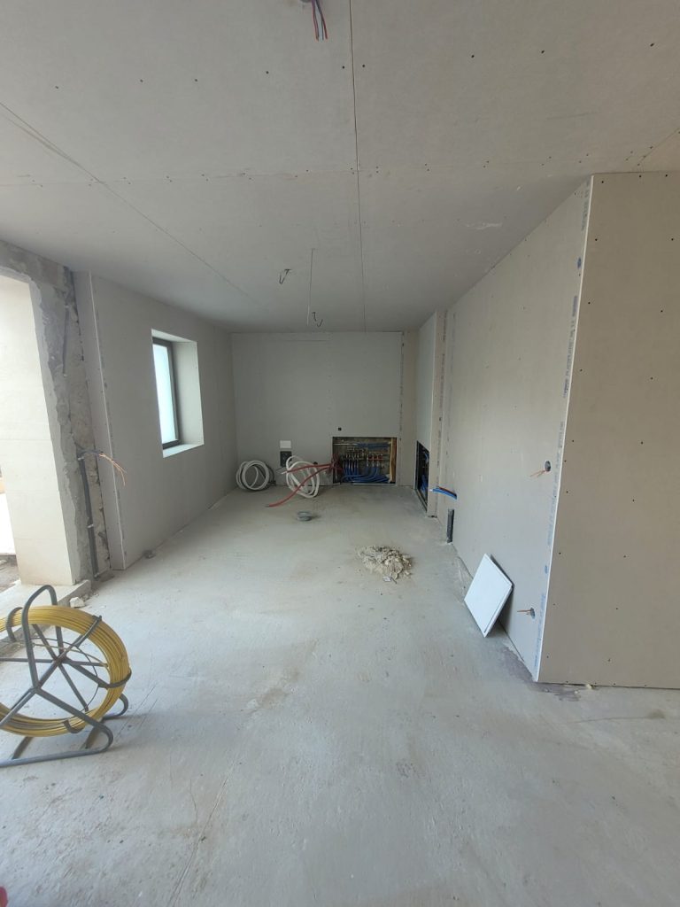 Plaquiste Caissargues, Arles, Garons, Saint-Gilles