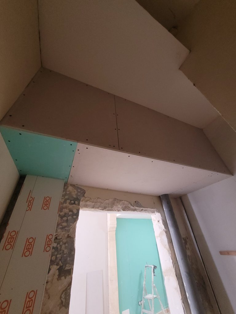 caisson / coffrage de propreté par notre plaquiste qualifié de St-Gilles 30 Gard